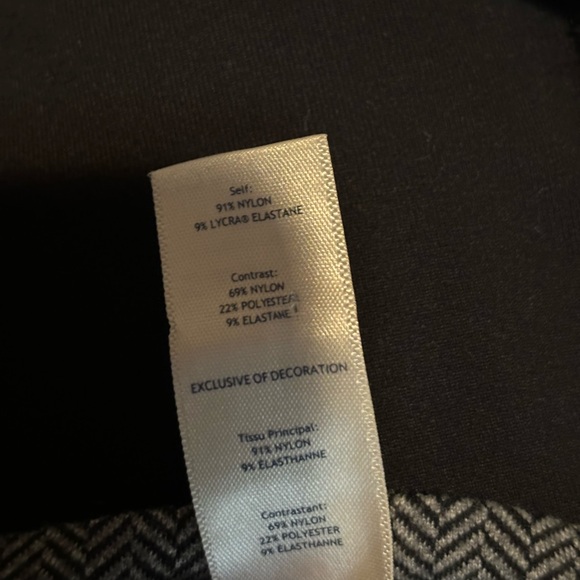 Ivivva by lululemon size 10 long sleeve shirt - Picture 3 of 5